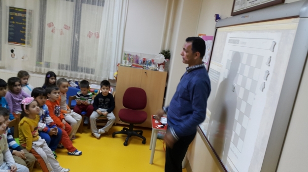 Avcılar Okyanus Koleji İnciler Grubu Satranç Etkinliğinde