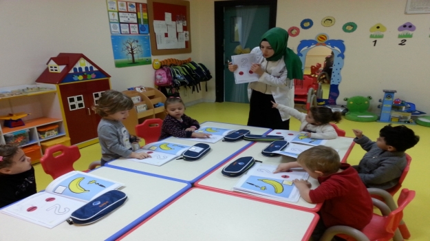 Avcılar Sarı Grubu Okuma-yazmaya Hazırlık Dersinde
