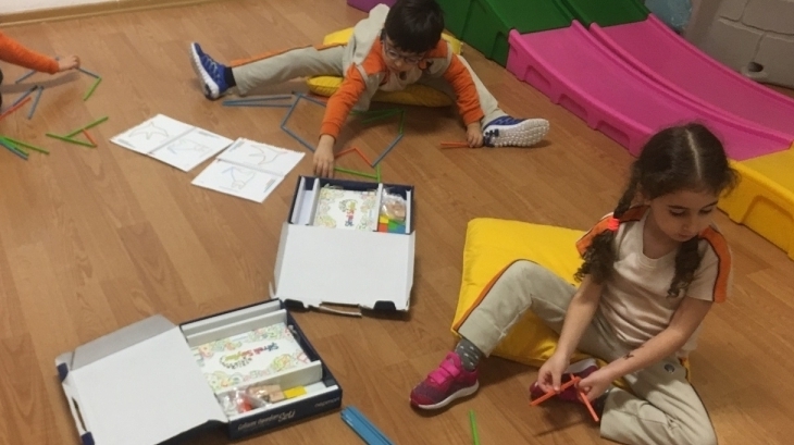 Bahçelievler Okul Öncesi Yıldızlar Grubu Düşünce Becerileri Eğitiminde