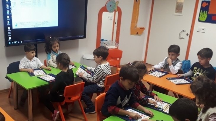Bahçelievler Okyanus Koleji Okul Öncesi Deniz Yıldızları Grubu Düşünme Becerileri Etkinliğinde
