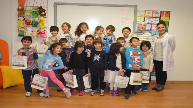 Bahçelievler Okyanus Okul Öncesi Gezegenler Grubu Aile Katılımı Etkinliğinde