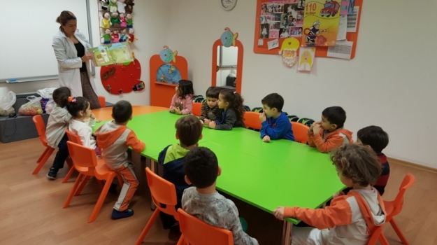 Bahçelievler Okyanus Okul Öncesi İnciler Grubu  Bilingual Derslerinde Eğlenerek Öğreniyor