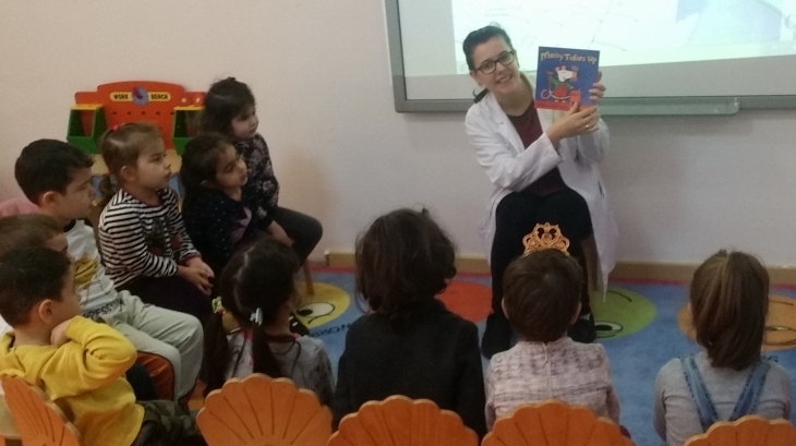Bahçeşehir Çiçekler Grubu İngilizce Sandwich Lesson Etkinliğinde