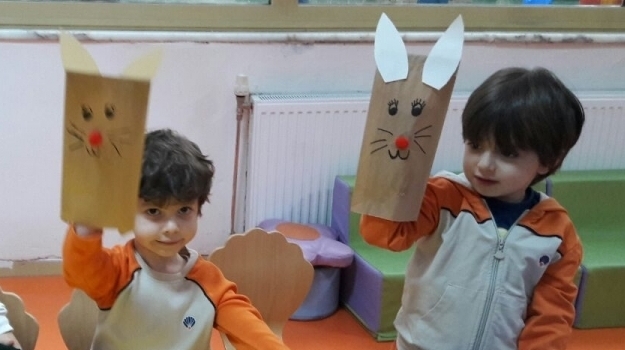 Bahçeşehir Çiçekler Grubu Sanat Etkinliğinde