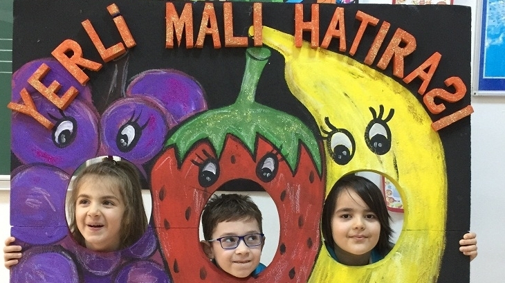 İlkokul Öğrencileri Tutum Yatırım ve Türk Malları Haftasını Kutladı