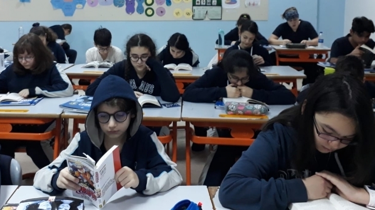 Bahçeşehir Okyanus Koleji Ortaokul Kademesi Kitap Okuma Etkinliği
