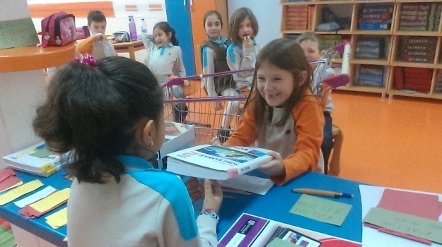Bahçeşehir Okyanus Üstün Zekalılar 2/D Sınıfı Öğrencileri Matematik Markette