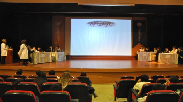 Bahçeşehirde İngilizce Atasözleri ve Deyimleri Yarışması
