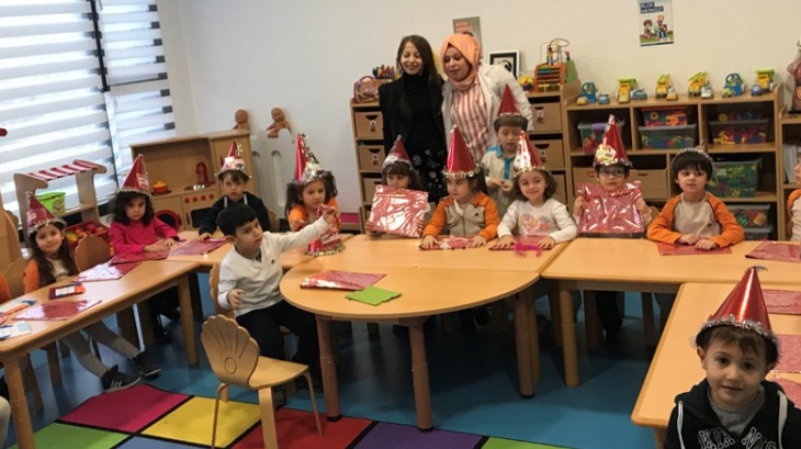 Bayrampaşa Okyanus Koleji Okul Öncesi Yunuslar Grubu Öğrencileri Aile Katılımı Etkinliğinde