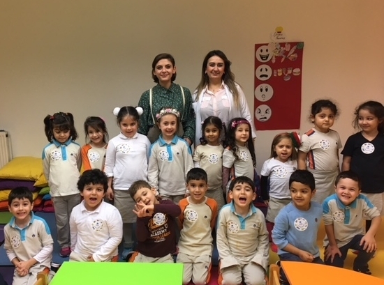 Beykent Okyanus Koleji Güneş Grubu Öğrencileri Haftanın Müzisyenleri Sınıfı seçildi.