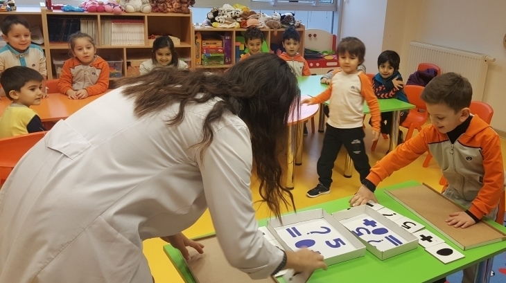 Beykent Okyanus Koleji Okul Öncesi Balıklar Grubu Öğrencileri Oyun Etkinliğinde