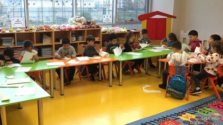 Beykent Okyanus Koleji Okul Öncesi Balıklar Sınıfı Türkçe Dil  Etkinliğinde
