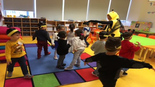 Beykent Okyanus Koleji Okul Öncesi Balıklar Grubu Öğrencileri Oyun Etkinliğinde