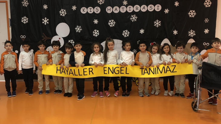Beykent Okyanus Koleji Okul Öncesi Gökkuşağı  Grubu Öğrencileri 3 Aralık Dünya Engelliler Gününde Farkındalık Etkinlikleri Yaptılar