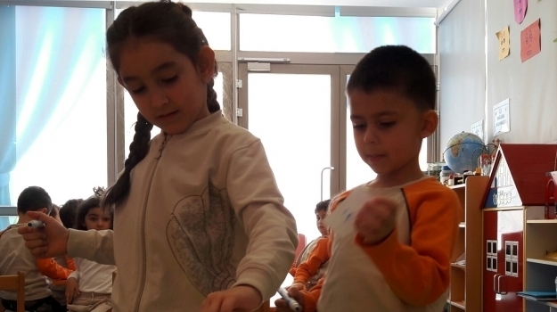 Beykent Okyanus Koleji Okul Öncesi Gökkuşağı Grubu İnsan Hakları Haftasını Kutluyor