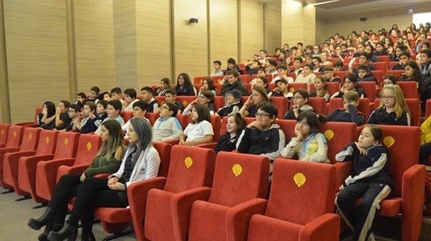 Beykent Okyanusta 'Teknoloji ve Sosyal Medya Kullanımı' Semineri