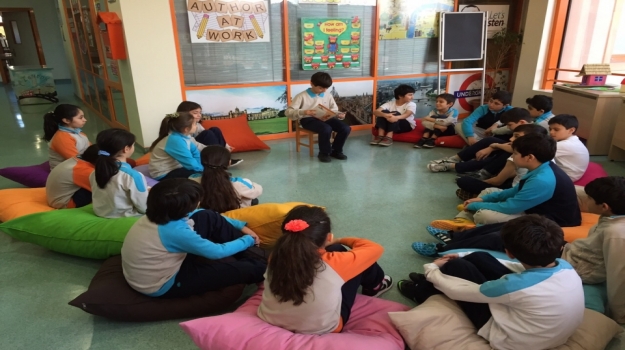 Beylikdüzü Okyanus'ta "English Street Reading" Etkinliği