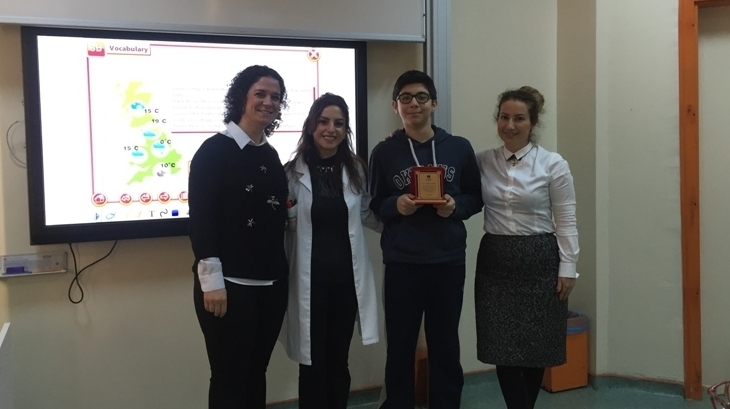Anadolu Lisesi Kasım Ayının Örnek Öğrencilerini Tebrik Ederiz