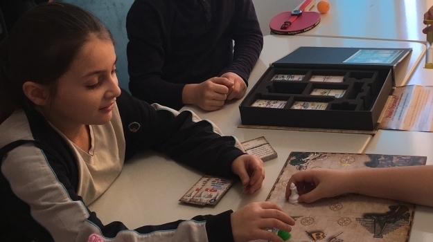 Çekmeköy Okyanus 5-D Sınıfı Öğrencileri 'Sosbu' Oyunuyla Öğrendiler