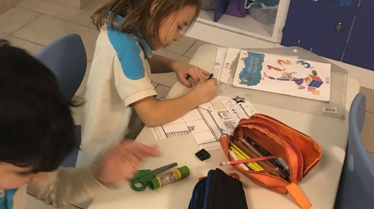Draw Your House