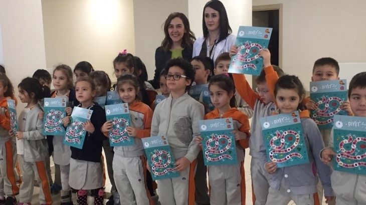 İlkokul Kademesi 1. Sınıf Öğrencileri Tutum ve Yatırım Haftasında Mutfak Atölye Çalışması Yaptılar