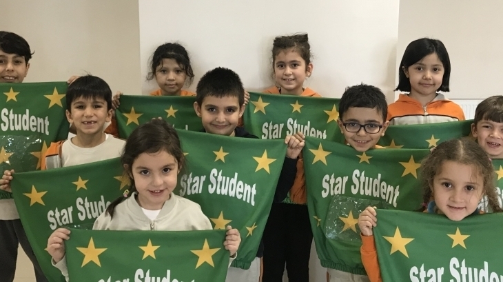 İlkokul Kademesinde Haftanın Star Student Öğrencileri Seçildi