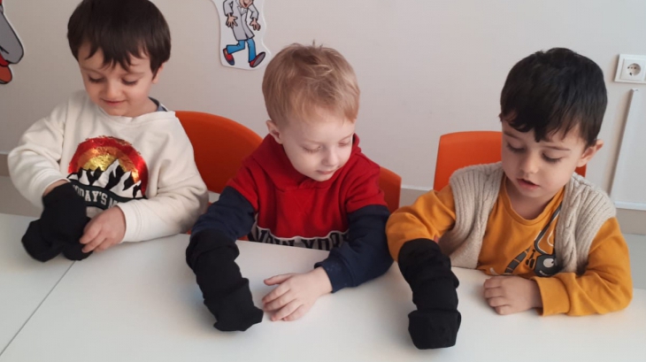 Eryaman Okyanus Koleji Okul Öncesi Kademesi Yağmur Grubu Öğrencileri Mad Science Dersindeler