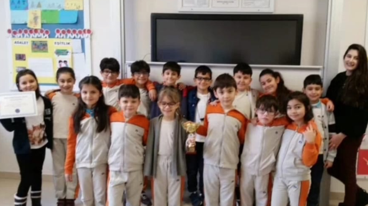 Eryaman Okyanus Kolejinde Haftanın Örnek Sınıfı Seçildi