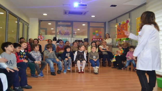 Fatih Okul Öncesi İngilizce Bölümü "Morning Coffee" Etkinliği