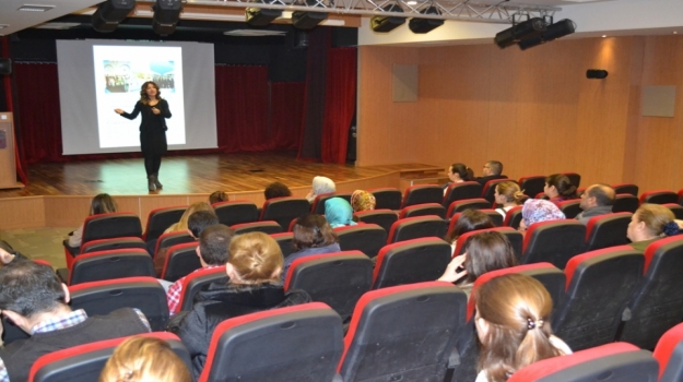 Fatih Okul Öncesi Velilerine İlkokul  Tanıtım Semineri Düzenlendi.