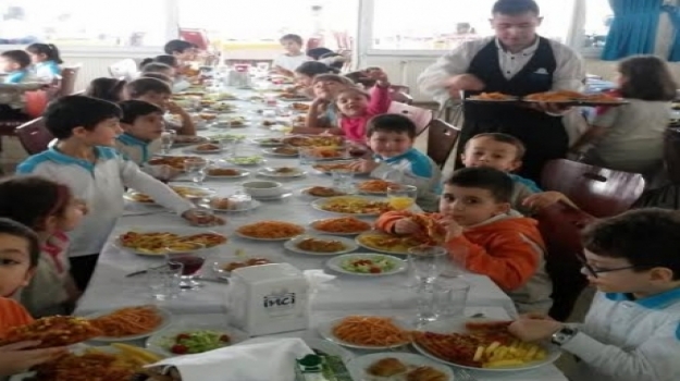 Güneşli Okyanus Koleji Haftanın 'Örnek Sınıfı'nı Seçti