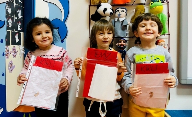 Güneşli Okyanus Koleji Okul Öncesi Çiçekler Grubu Fen ve Doğa Etkinliğinde