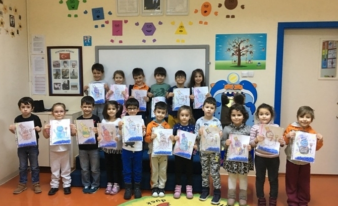 Güneşli Okyanus Koleji Okul Öncesi Gezegenler Grubu Sanat Etkinliğinde