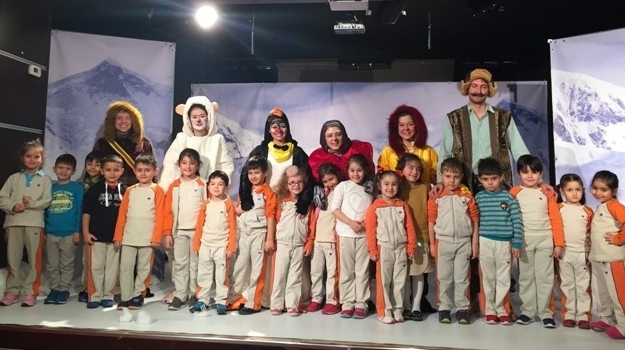 Güneşli Okyanus Koleji Okul Öncesi Miniklerinin Tiyatro Heyecanı