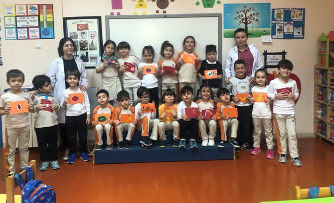 Güneşli Okyanus Koleji Okul Öncesi Yıldızlar  Grubu Bilingual Dersinde