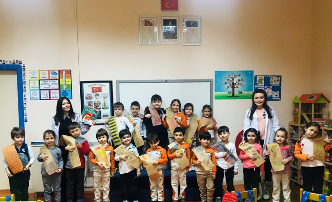 Güneşli Okyanus Koleji Okul Öncesi Yıldızlar Grubu Bilingual Etkinliğinde
