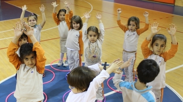 Halkalı Okul Öncesi Bulutlar Grubu Beceri Koordinasyon Dersinde