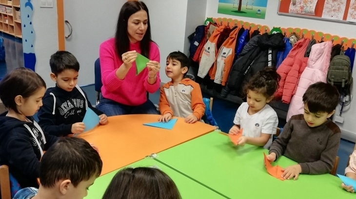 Halkalı Okul Öncesi Gökkuşağı Grubu Öğrencileri Aile Katılım Etkinliğinde