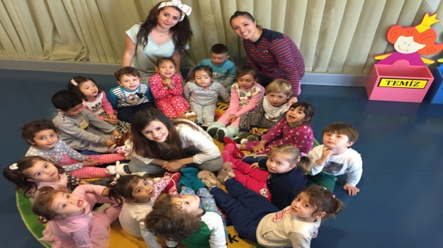 Halkalı Okyanus Koleji Ağaçlar Grubu Çılgın Pijama Partisinde