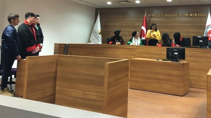 Hukuk Kariyer Kulübümüz İle İstanbul Ticaret Üniversitesindeyiz