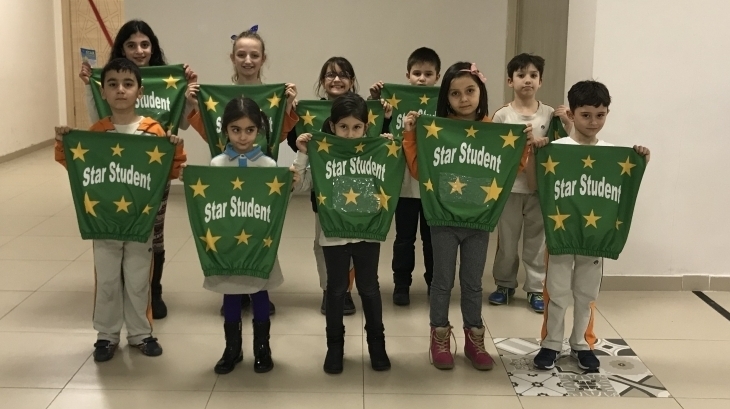 İlkokul Kademesinde Haftanın Star Student Öğrencileri Seçildi