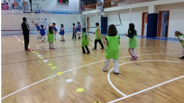Beylikdüzü Okynaus İlkokulda Voleybol Turnuvası