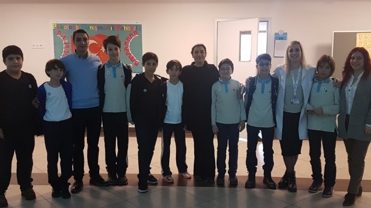 Ortaokul Kademesinde Haftanın "BOOKWORM" Seçildi