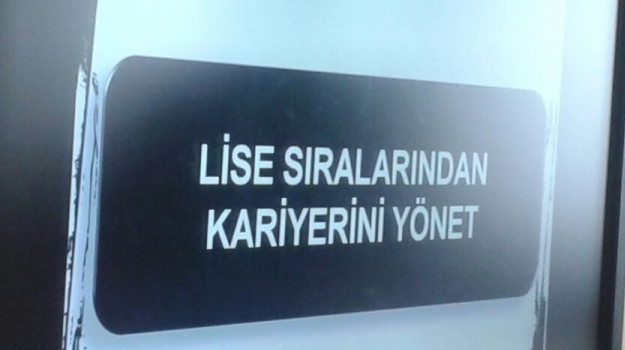 İncek Okyanus Anadolu Lisesinde Üniversite Tanıtım Fuarı