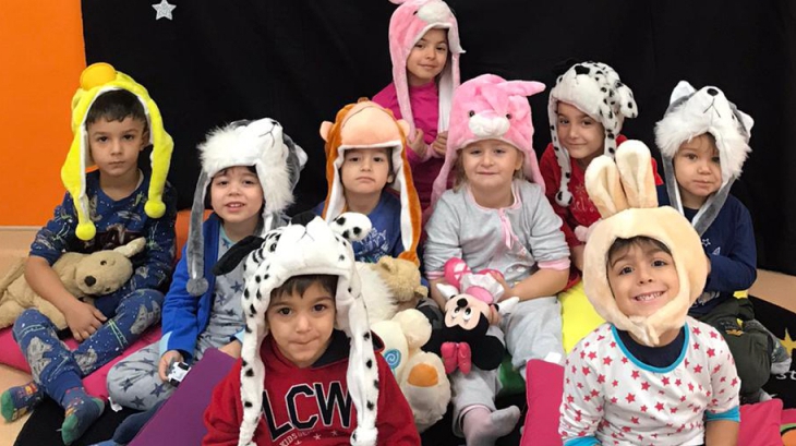 İnciler Sınıfı Pijama Partisi'nde
