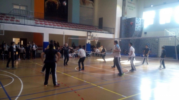 Kasım Ayı Voleybol Turnuvası