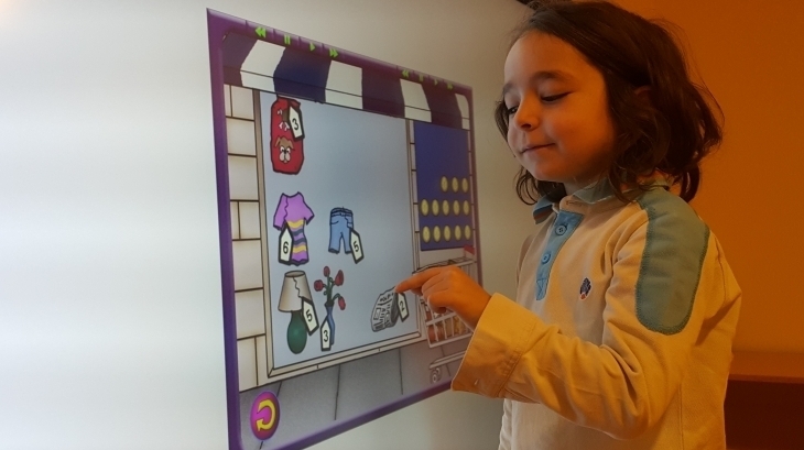 Kemerburgaz Okyanus Koleji Gökkuşağı Grubu Fastrackids Dersinde