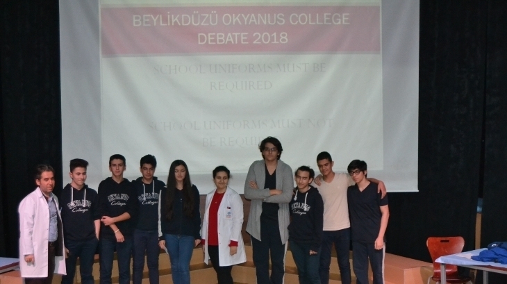 Lise İngilizce Münazarası Başarıyla Gerçekleşti