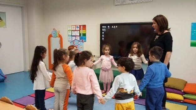 Mavişehir İnciler Grubu Aile Katılım Etkinliğinde Oyunlar Oynadı