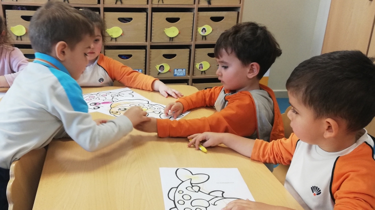 Mavişehir Okyanus Koleji Kuşlar Grubu Öğrencileri Sosyal Beceri dersinde